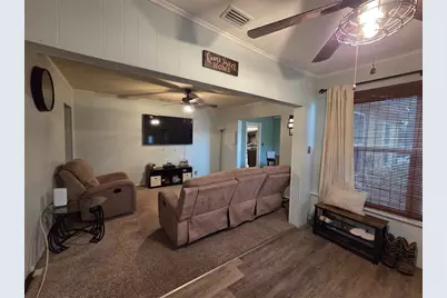 124 E F St, Frostproof, FL 33843 - Photo 2