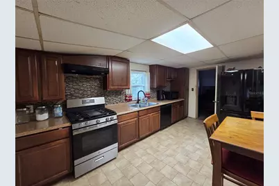 124 E F St, Frostproof, FL 33843 - Photo 12
