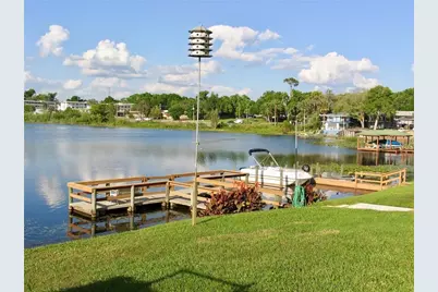 700 Mirror Terrace NW #506, Winter Haven, FL 33881 - Photo 4