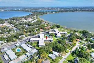 333 Lake Howard Dr NW, Winter Haven, FL 33880 - Photo 2