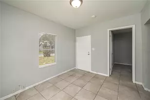520 W Jackson Ave, Lake Wales, FL 33853 - Photo 6