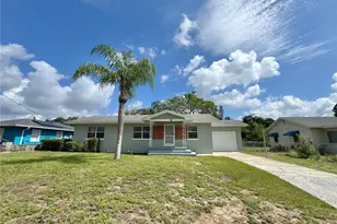 921 Ave E NE, Winter Haven, FL 33881 - Photo 1