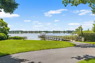 220 Hartridge Hills Dr, Winter Haven, FL 33881 - Photo 2