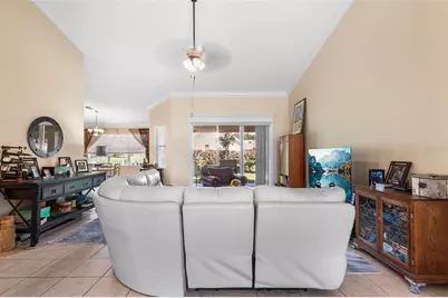 220 Hartridge Hills Dr, Winter Haven, FL 33881 - Photo 10