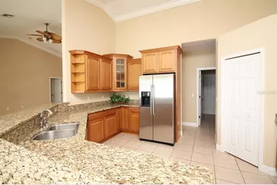 220 Hartridge Hills Dr, Winter Haven, FL 33881 - Photo 18
