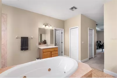 220 Hartridge Hills Dr, Winter Haven, FL 33881 - Photo 38
