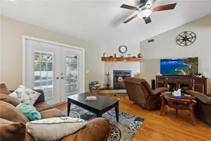 7050 Scenic Hills Blvd, Lakeland, FL 33810 - Photo 6
