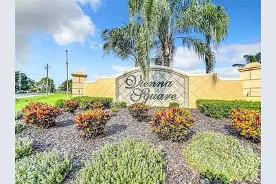 1674 Linz Court, Winter Haven, FL 33884 - Photo 2