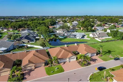 1674 Linz Court, Winter Haven, FL 33884 - Photo 4