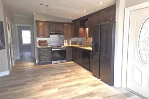 332 Victoria Dr, Haines City, FL 33844 - Photo 20