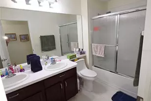 3849 Rollingsford Cir, Lakeland, FL 33810 - Photo 8