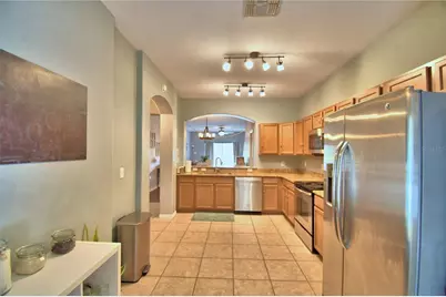 4086 Winding Vine, Lakeland, FL 33812 - Photo 10