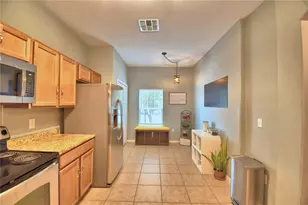 4086 Winding Vine, Lakeland, FL 33812 - Photo 6