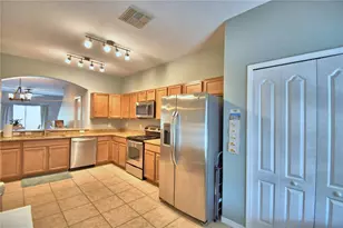 4086 Winding Vine, Lakeland, FL 33812 - Photo 8