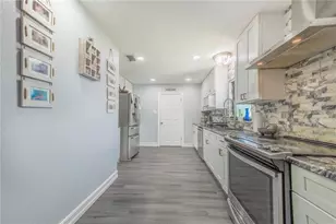 2426 View Way, Lakeland, FL 33810 - Photo 12