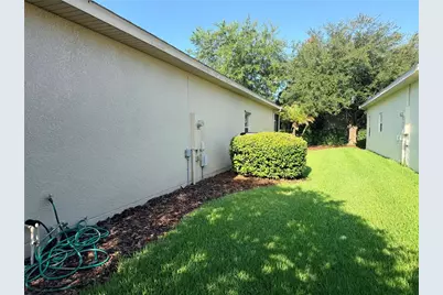 941 Shorehaven Drive, Kissimmee, FL 34759 - Photo 2
