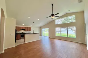 2726 Rochelle Dr, Winter Haven, FL 33881 - Photo 10