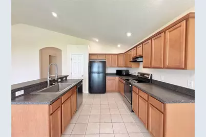 2726 Rochelle Drive, Winter Haven, FL 33881 - Photo 6