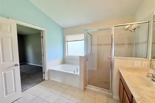 2726 Rochelle Dr, Winter Haven, FL 33881 - Photo 18