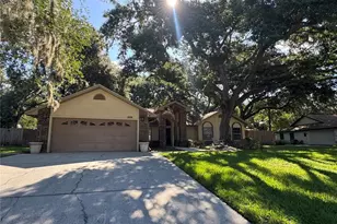 915 Heatherbrook Dr, Auburndale, FL 33823 - Photo 2