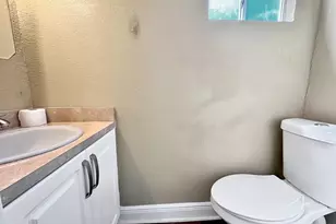 26 Forest Dr, Davenport, FL 33837 - Photo 16