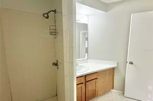 8302 Waterview Way, Winter Haven, FL 33884 - Photo 16