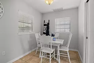 683 E Brookins Ave, Eagle Lake, FL 33839 - Photo 16