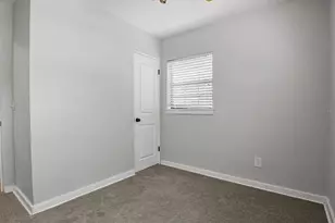 683 E Brookins Ave, Eagle Lake, FL 33839 - Photo 26