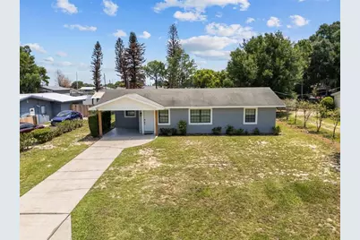 683 E Brookins Avenue, Eagle Lake, FL 33839 - Photo 2