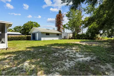 683 E Brookins Avenue, Eagle Lake, FL 33839 - Photo 34
