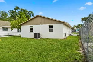 622 Palencia Pl, Lakeland, FL 33803 - Photo 38