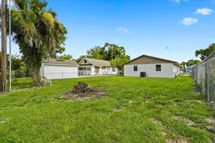 622 Palencia Pl, Lakeland, FL 33803 - Photo 28