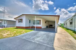4242 Cedarwood St, Winter Haven, FL 33880 - Photo 2