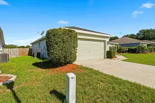 4573 Turner Oaks Dr, Mulberry, FL 33860 - Photo 2