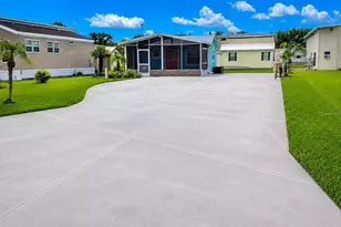 5245 Island View Cir N, Polk City, FL 33868 - Photo 2