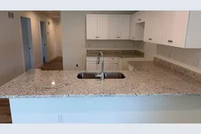 638 W 7th Street, Lakeland, FL 33805 - Photo 4