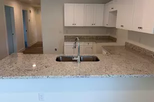 638 W 7th St, Lakeland, FL 33805 - Photo 4