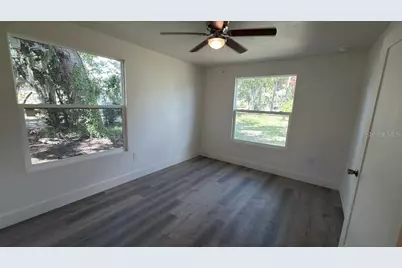 638 W 7th Street, Lakeland, FL 33805 - Photo 12
