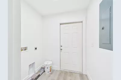 638 W 7th Street, Lakeland, FL 33805 - Photo 14