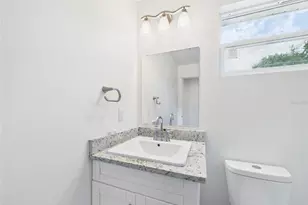 638 W 7th St, Lakeland, FL 33805 - Photo 16