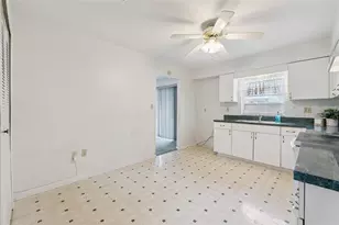 442 E St, Lake Wales, FL 33853 - Photo 10