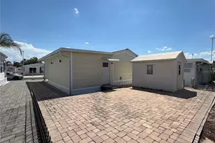 538 Center Crest Blvd, Davenport, FL 33837 - Photo 20