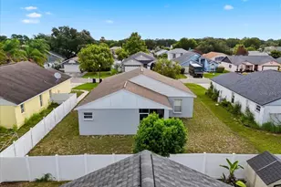 406 St Anns Dr, Winter Haven, FL 33884 - Photo 32