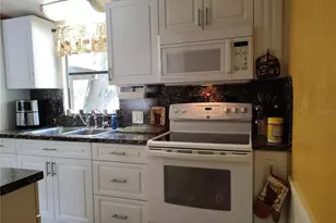 12627 Blackberry Ln, Lake Wales, FL 33898 - Photo 12