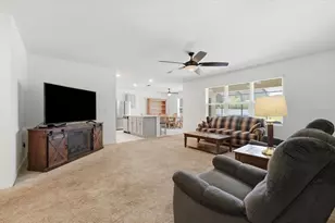 203 Auburn Grv Blvd, Auburndale, FL 33823 - Photo 6