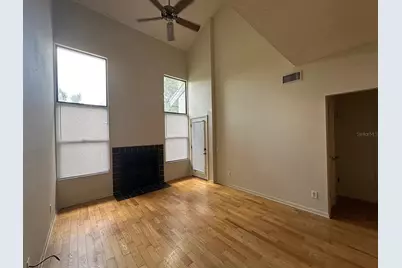 2050 San Marcos Drive SE #215, Winter Haven, FL 33880 - Photo 2