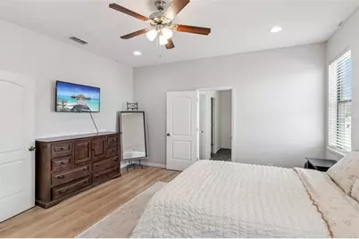 647 Chicago Way, Dundee, FL 33838 - Photo 16