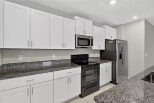 1779 Yellow Trl, Lakeland, FL 33801 - Photo 16
