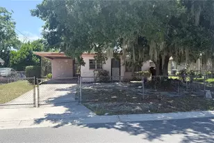 1903 3rd St NE, Winter Haven, FL 33881 - Photo 2
