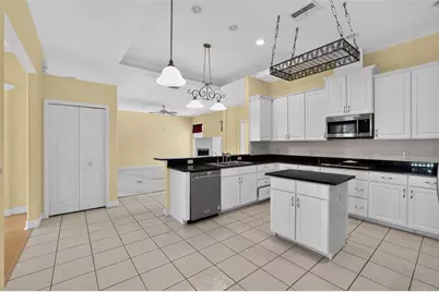 10104 Balcony Street, New Port Richey, FL 34655 - Photo 4